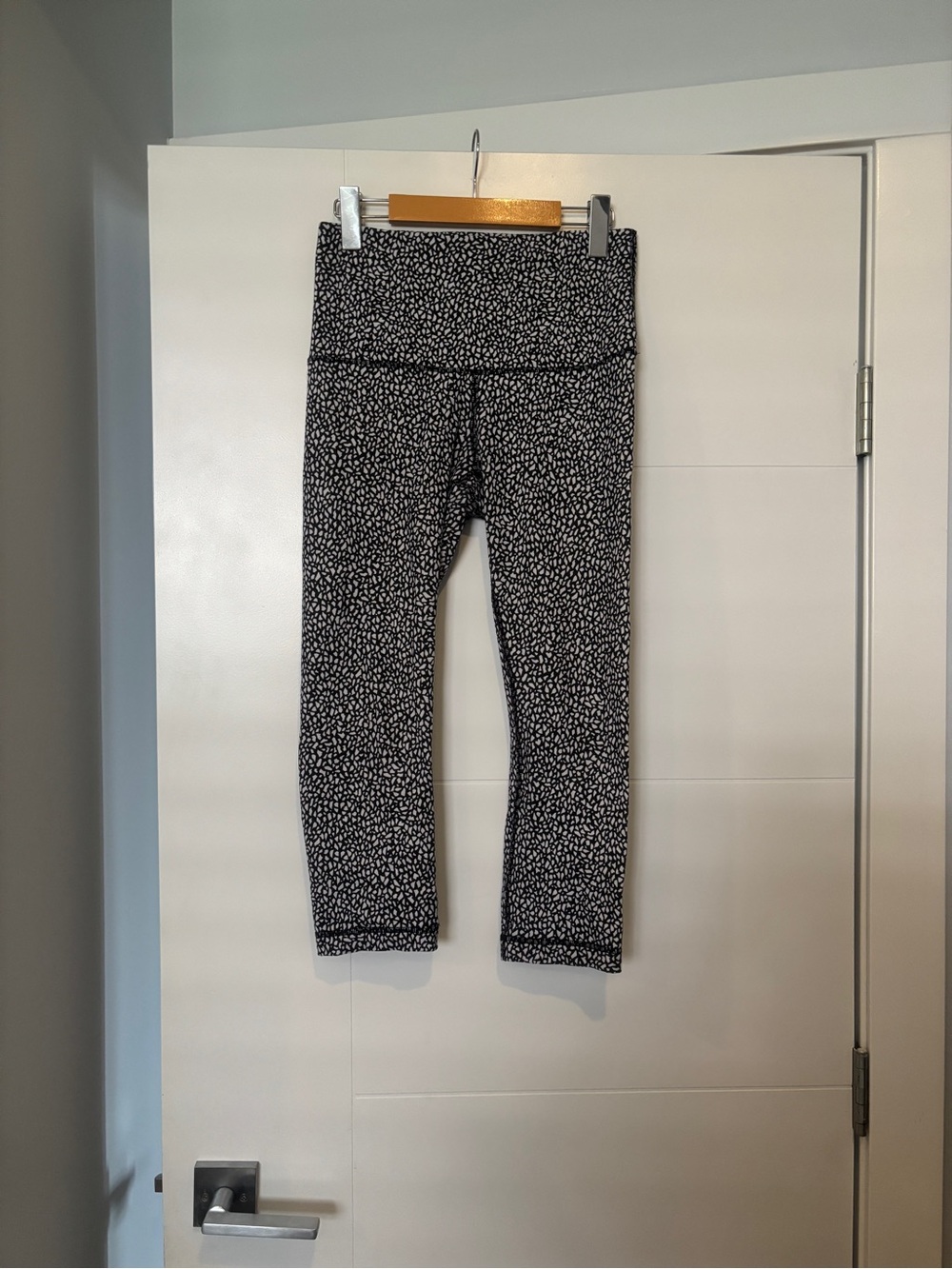 Lululemon Wunder Under Crop (Hi-Rise) Miss Mosaic Black